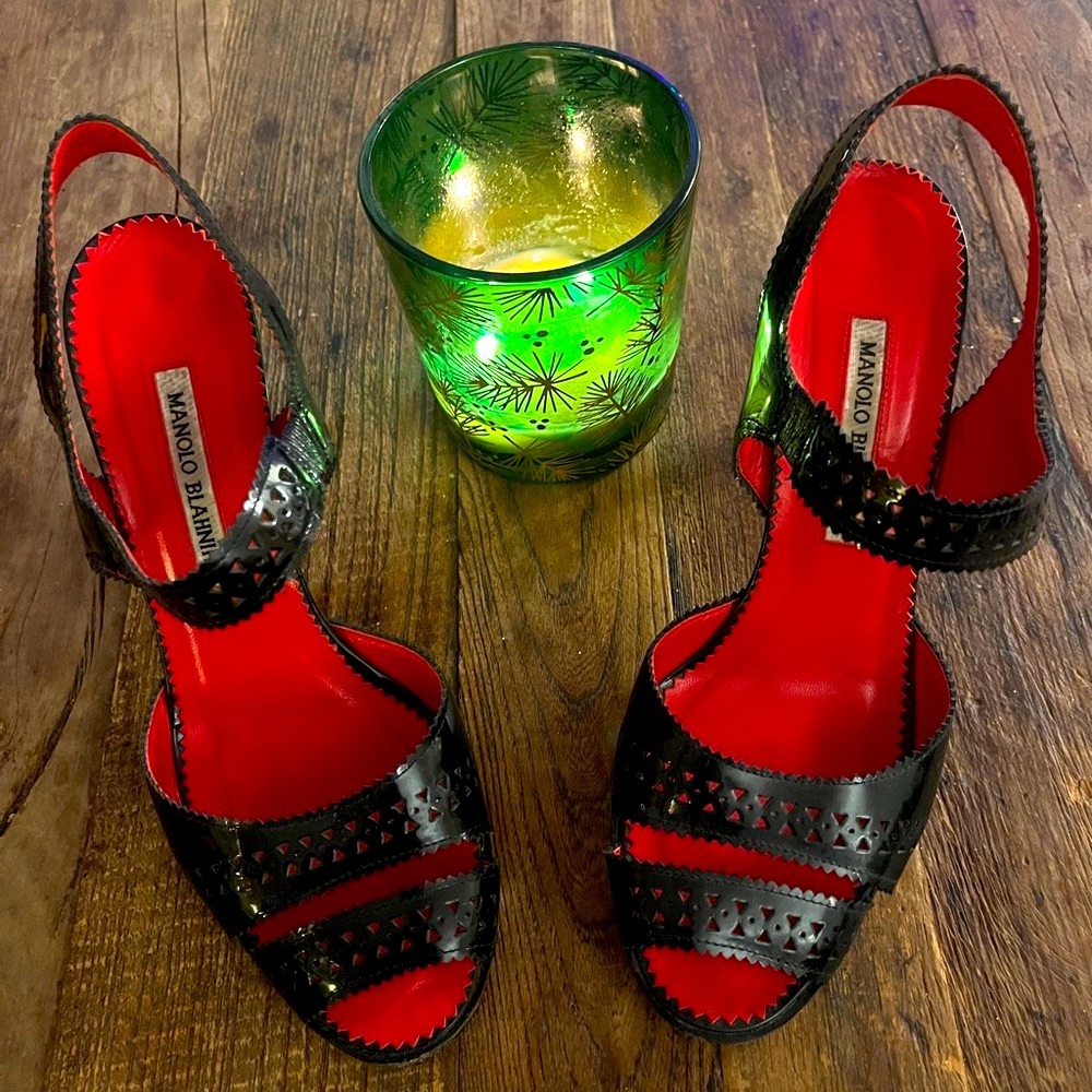 Manolo Blahnik Black Patent Leather Slingback Women's Heels